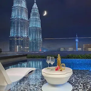 Like Star Klcc , Kuala Lumpur Malaysia